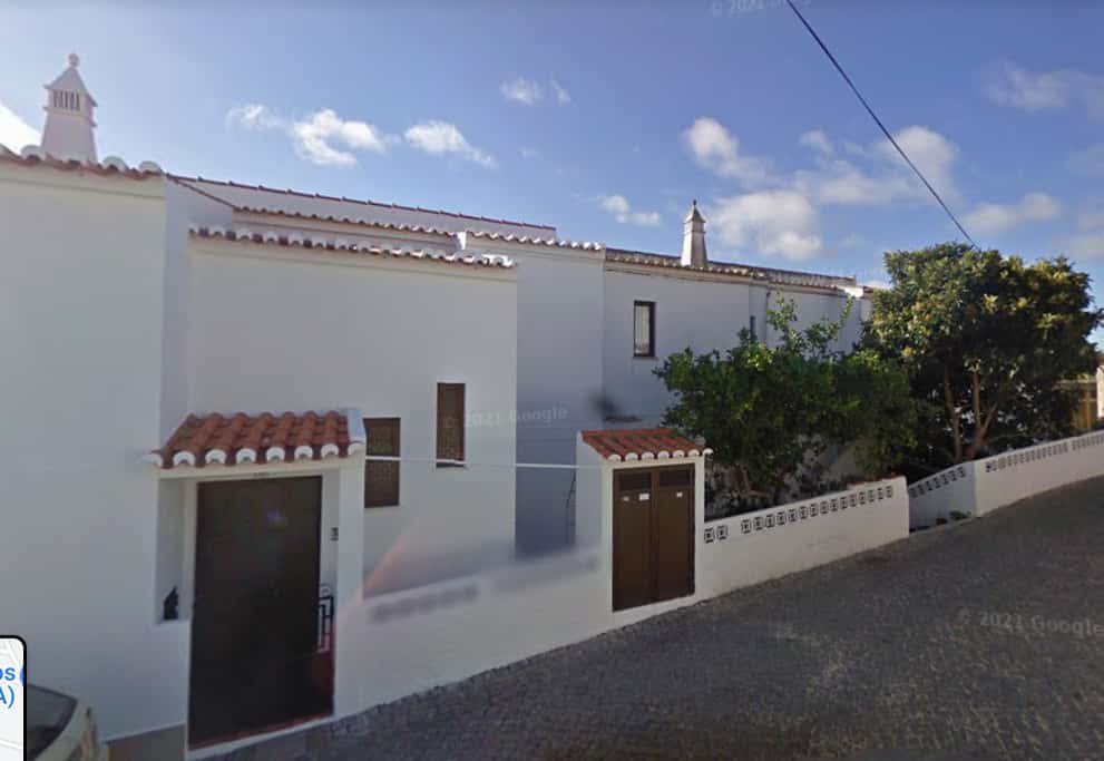 Attractive 1 bed apartment in the centre of Santa Maria, Cape Verde