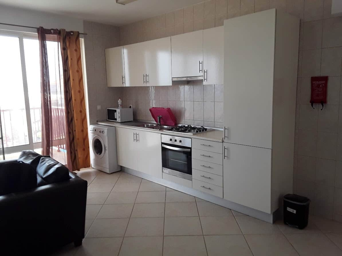 Property for Sale Cape Verde – 2-Bed Apartment with Sea Views at Vila Cabral II, Boa Vista - Kitchen view