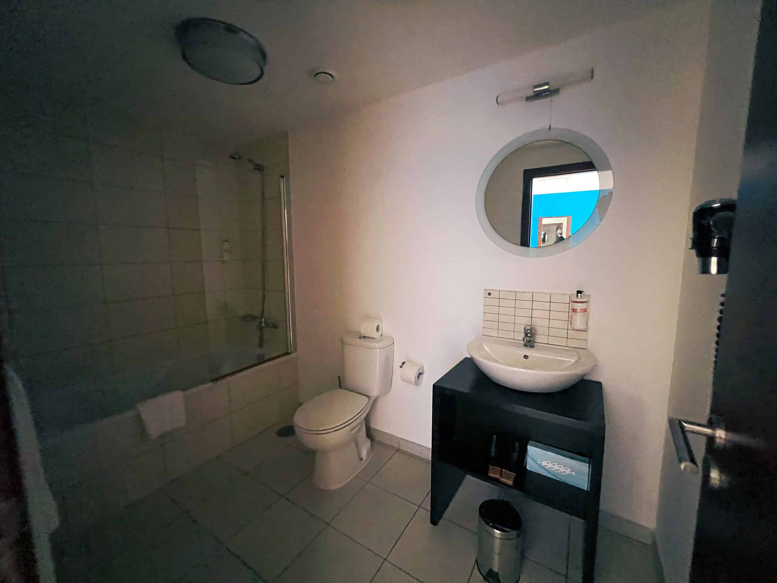 Large 1 Bed Apartment on TUI Suneo Resort – A Prime Cape Verde Property - bathroom view