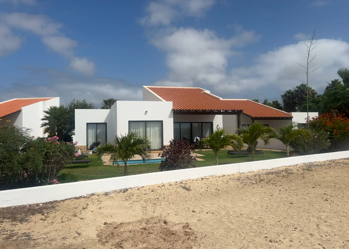 garden and pool view frontline 5 bed villa, property for sale in Cape Verde