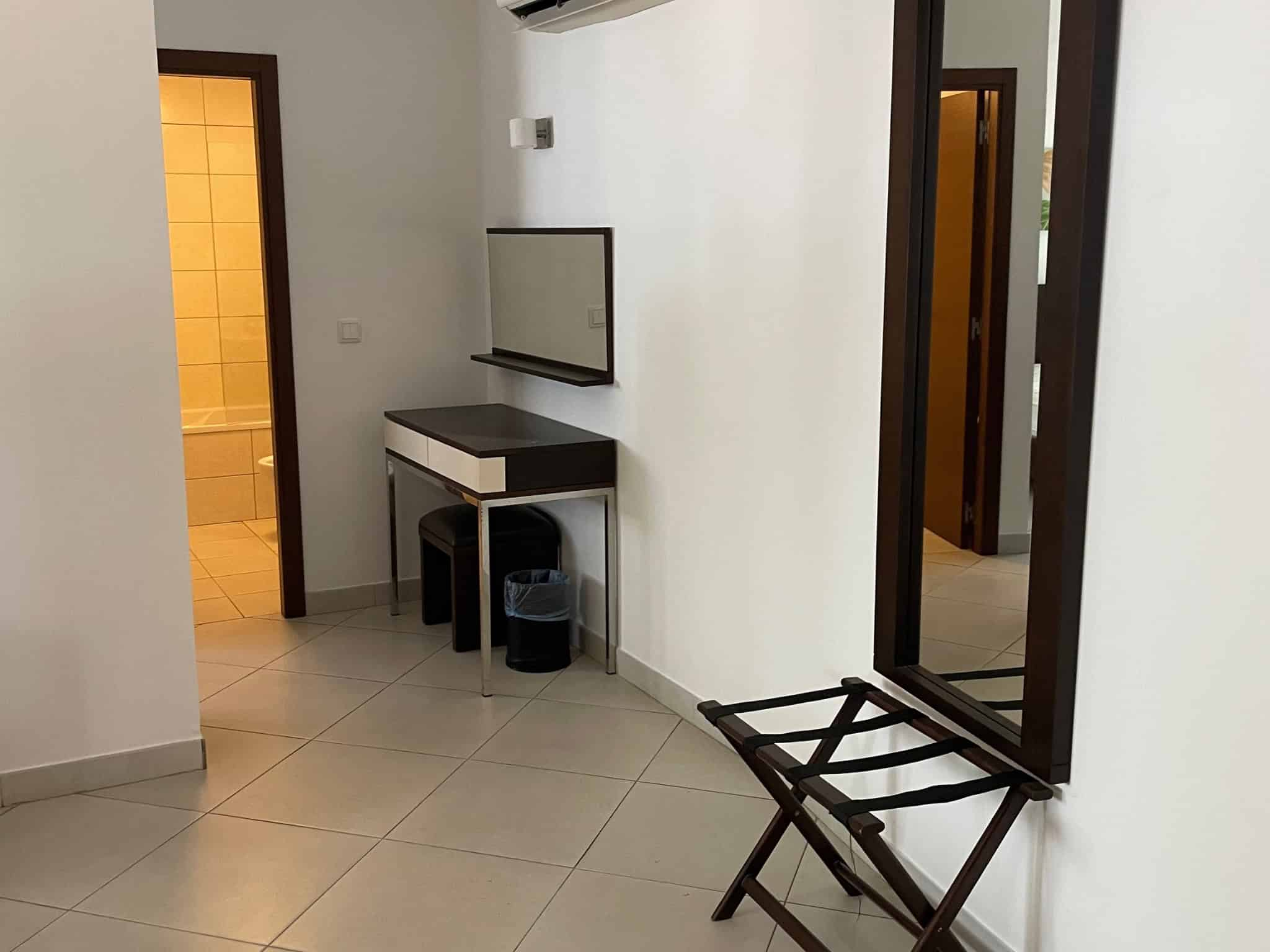 Cape Verde Properties - Fabulous Studio Apartment on the TUI Suneo Resort in Sal - hallway room
