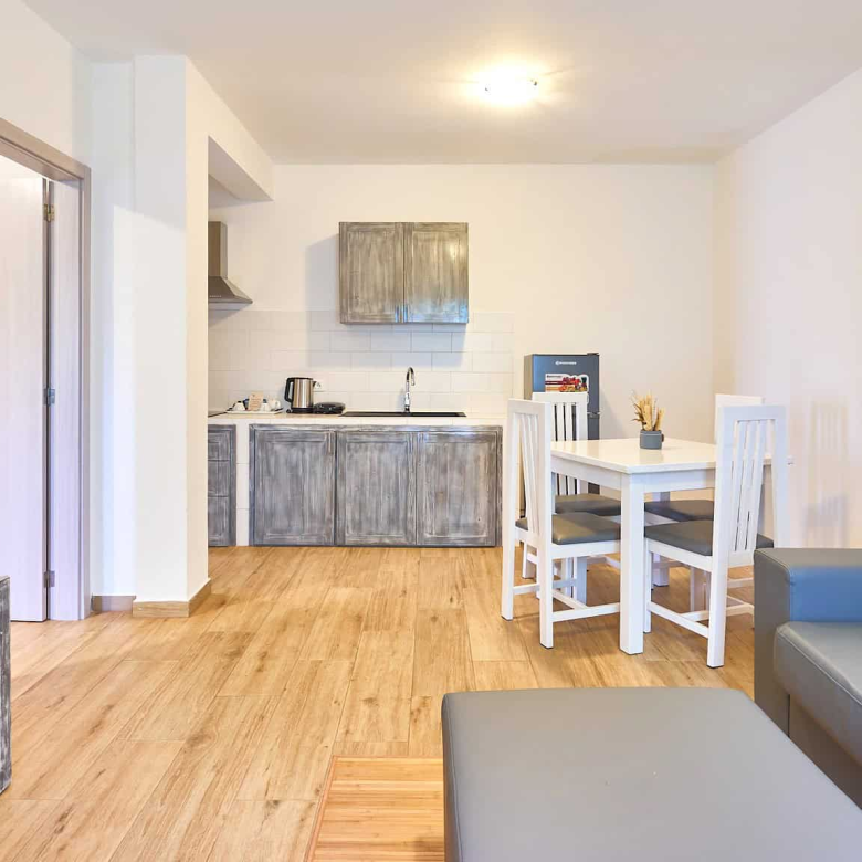 Garden Apartment for Sale Santa Maria – Branco Sea T1 Near Angulo Beach