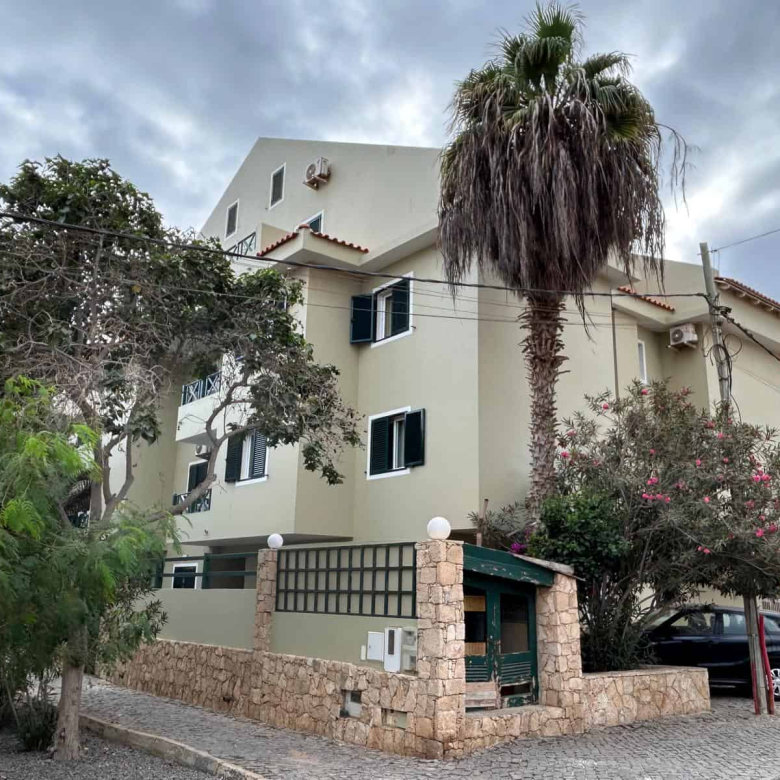 Garden Apartment for Sale Santa Maria – Branco Sea T1 Near Angulo Beach