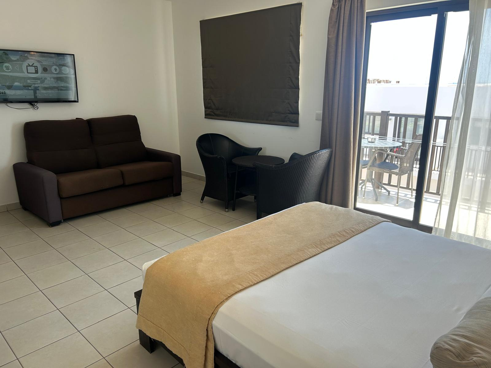 Melia Dunas Studio Apartment – Sea Views & Large West-Facing Balcony